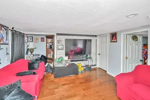 469 Summer St, Brockton, MA 02302 - Photo 12