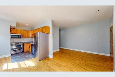 5 Sutton St #3A, Boston, MA 02126 - Photo 8
