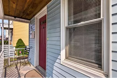 32 Raymond St, Fall River, MA 02723 - Photo 4