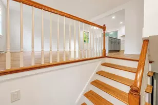 18 Linda St, Foxboro, MA 02035 - Photo 4