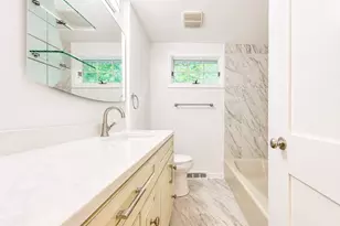 18 Linda St, Foxboro, MA 02035 - Photo 16