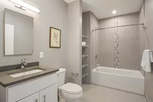 10 Essex St, Cambridge, MA 02139 - Photo 8