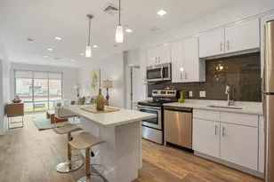 10 Essex St, Cambridge, MA 02139 - Photo 4