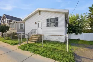 66 Calumet St, Revere, MA 02151 - Photo 1