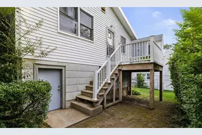 66 Calumet St, Revere, MA 02151 - Photo 24
