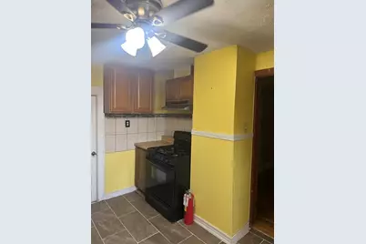 43 Fairmont St #3, Malden, MA 02148 - Photo 2