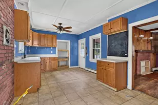 23 Hodges St, Attleboro, MA 02703 - Photo 10
