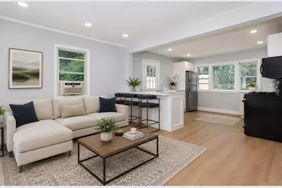 20 Rayburn Rd #1, Stoughton, MA 02072 - Photo 2