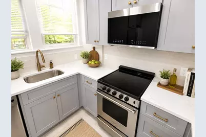 119 Freeman Street #1, Brookline, MA 02446 - Photo 6