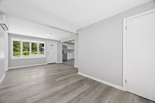 638 Pleasant St, Marlborough, MA 01752 - Photo 10