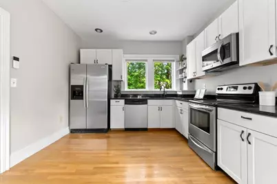868 Main St, Reading, MA 01867 - Photo 10
