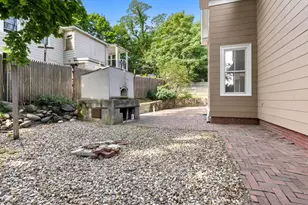 868 Main St, Reading, MA 01867 - Photo 36