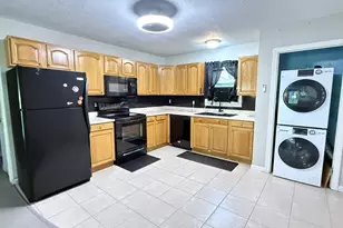 93 Center Depot Rd, Charlton, MA 01507 - Photo 2