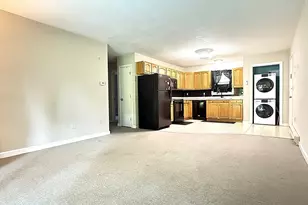 93 Center Depot Rd, Charlton, MA 01507 - Photo 4