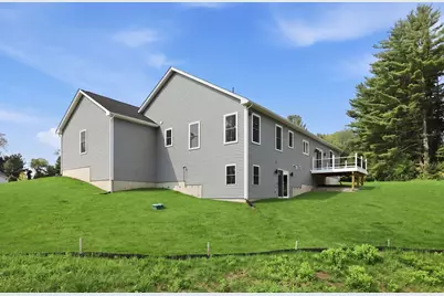 17 Silvergrass Ln, Southwick, MA 01077 - Photo 8