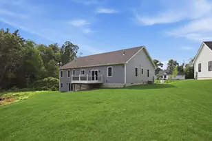 17 Silvergrass Ln, Southwick, MA 01077 - Photo 6