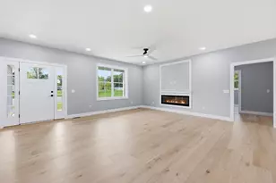 17 Silvergrass Ln, Southwick, MA 01077 - Photo 26
