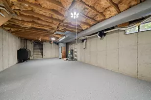 30 Lawn St, Attleboro, MA 02703 - Photo 20