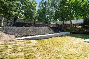 30 Lawn St, Attleboro, MA 02703 - Photo 24