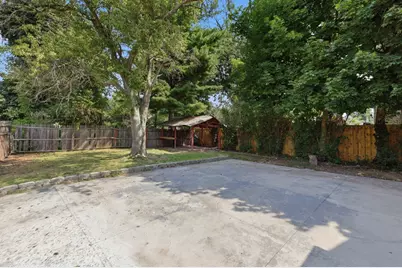 222 Hamilton St, Saugus, MA 01906 - Photo 40