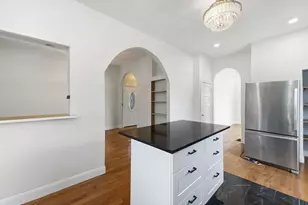 222 Hamilton St, Saugus, MA 01906 - Photo 4