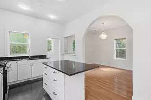 222 Hamilton St, Saugus, MA 01906 - Photo 2