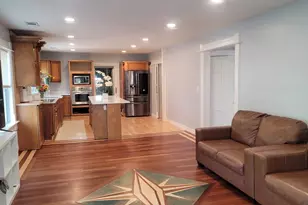 891 Granite St, Braintree, MA 02184 - Photo 4