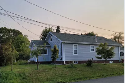 891 Granite St, Braintree, MA 02184 - Photo 2