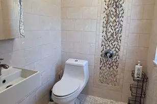 891 Granite St, Braintree, MA 02184 - Photo 10