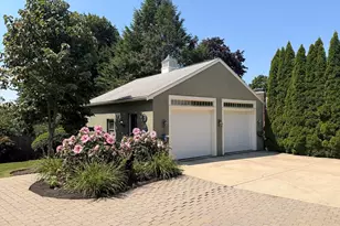 179 Hillside St, Arlington, MA 02476 - Photo 40