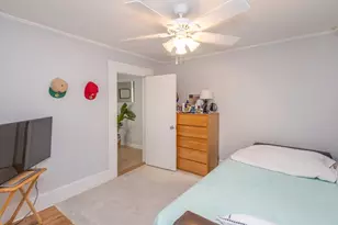 9 Lawrence St, Woburn, MA 01801 - Photo 30