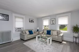 9 Lawrence St, Woburn, MA 01801 - Photo 22
