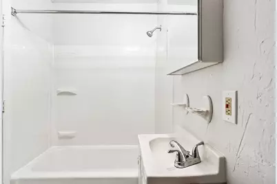 9 Lawrence St #1, Woburn, MA 01801 - Photo 16