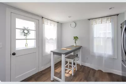 9 Lawrence St #1, Woburn, MA 01801 - Photo 10