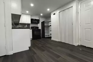 425 W Elm St, Brockton, MA 02301 - Photo 2
