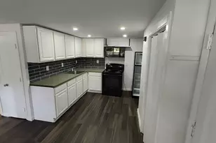 425 W Elm St, Brockton, MA 02301 - Photo 1