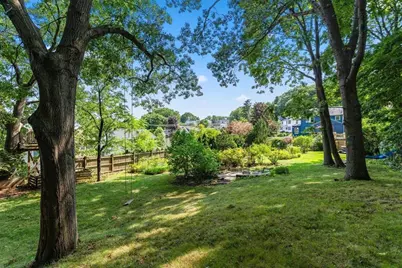134 Whitford Street, Boston, MA 02131 - Photo 18