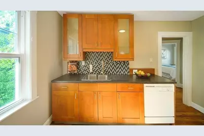 66 Boylston St #2, Watertown, MA 02472 - Photo 10