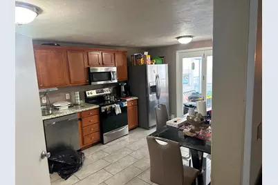 129 Florence Street, Brockton, MA 02301 - Photo 12