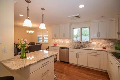 10 Magnolia Rd, Methuen, MA 01844 - Photo 6