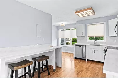 700 Shore Dr #9-901, Fall River, MA 02721 - Photo 12