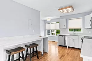 700 Shore Dr, Fall River, MA 02721 - Photo 12