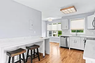 700 Shore Dr, Fall River, MA 02721 - Photo 12