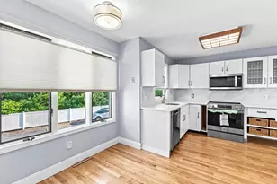 700 Shore Dr, Fall River, MA 02721 - Photo 10