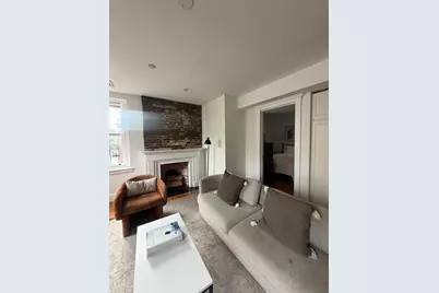 14 Derne Street #1, Boston, MA 02114 - Photo 2