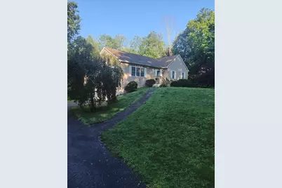 299 River St, Leicester, MA 01524 - Photo 4