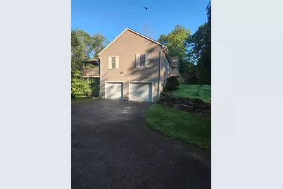 299 River St, Leicester, MA 01524 - Photo 4
