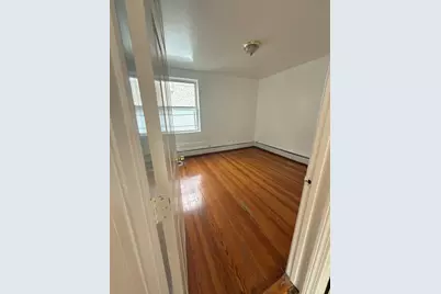 471-473 Division St #2, Fall River, MA 02721 - Photo 4
