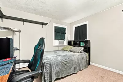 188 Maple St, Douglas, MA 01516 - Photo 16