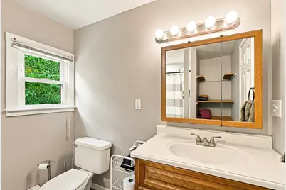 188 Maple St, Douglas, MA 01516 - Photo 26